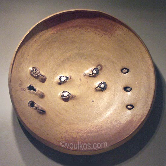 Plate