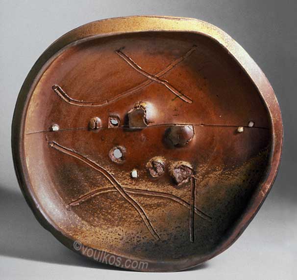 Voulkos Plate