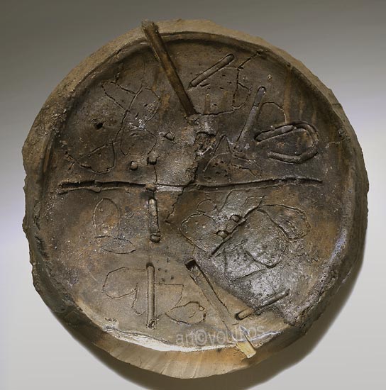 Voulkos Plate