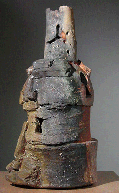 Voulkos Pequest